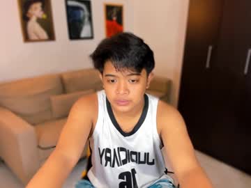 Kyll_Collins Chaturbate stream image from May 25, 2025
