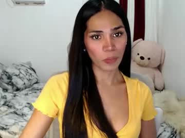 Blackbarbiesavanna_23 Chaturbate stream image from May 26, 2025