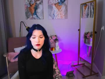 Katrin_Dark Chaturbate stream image from May 26, 2025