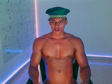 Ken__Owensx Chaturbate stream image from May 26, 2025