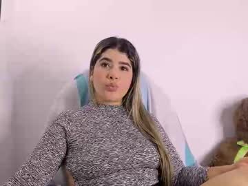 Sarahprestonn_ Chaturbate stream image from May 26, 2025