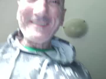 Thick2handcurve Chaturbate stream image from May 26, 2025