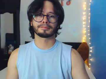 Liamcastro28 Chaturbate stream image from May 26, 2025