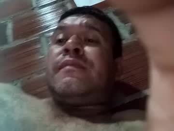 Juan370490 Chaturbate stream image from May 26, 2025