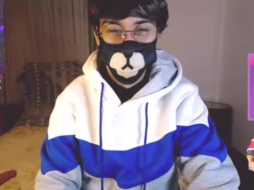 Yuniorb Chaturbate stream image from May 26, 2025