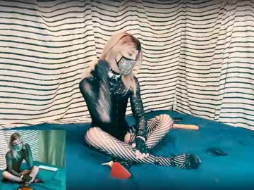 Morphelina Chaturbate stream image from May 26, 2025