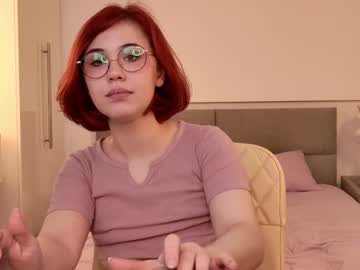 Onikapetty Chaturbate stream image from May 26, 2025