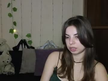 Alicewonder_Kis Chaturbate stream image from May 26, 2025