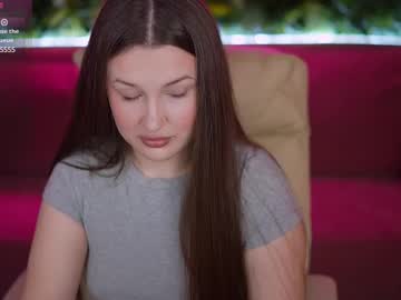 Onelaya Chaturbate stream image from May 26, 2025