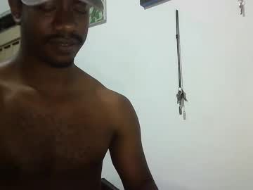 Stemanlu9 Chaturbate stream image from May 26, 2025
