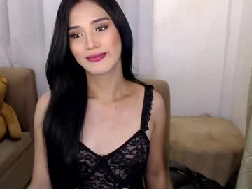 Yourhottinglatisha Chaturbate stream image from May 26, 2025