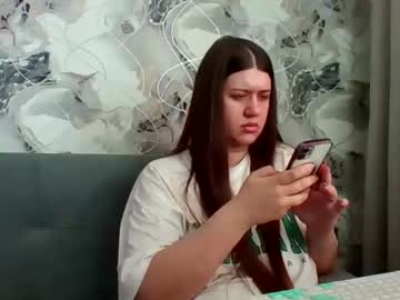 Aletta_Oushen Chaturbate stream image from May 26, 2025