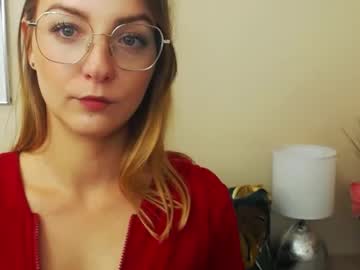 Natalie_Live Chaturbate stream image from May 26, 2025