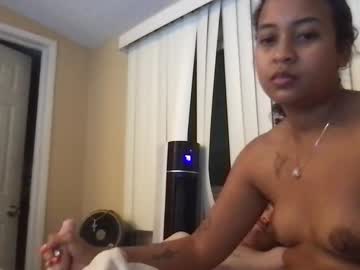 Sexxy_Minx Chaturbate stream image from May 26, 2025