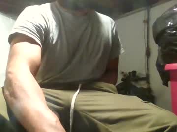 Crystalxdic229 Chaturbate stream image from May 26, 2025