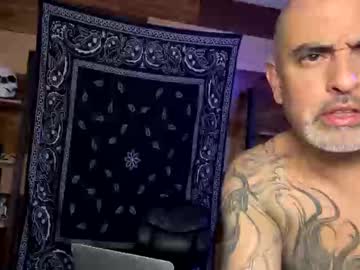 Smokey915 Chaturbate stream image from May 26, 2025