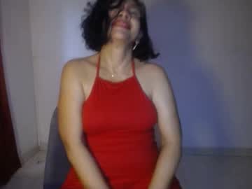 Kiharaa Chaturbate stream image from May 26, 2025