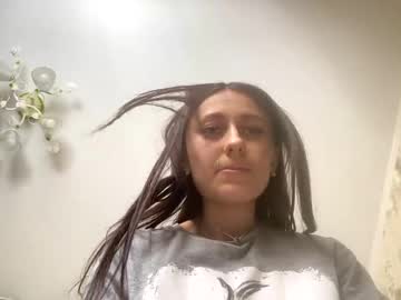 Viktoria9898 Chaturbate stream image from May 26, 2025