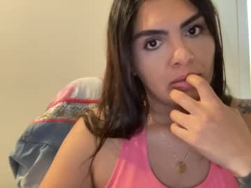 Blumakinsey_ Chaturbate stream image from May 26, 2025