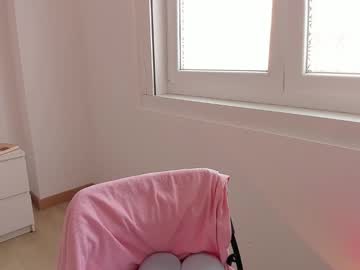 Emma_Rr Chaturbate stream image from May 26, 2025