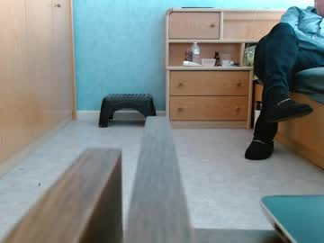 Edje41196061 Chaturbate stream image from May 26, 2025