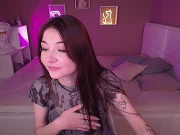 Mayrollins Chaturbate stream image from May 26, 2025