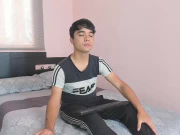 Noah_Big_Cock_ Chaturbate stream image from May 26, 2025