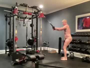 Wadenc Chaturbate stream image from May 26, 2025