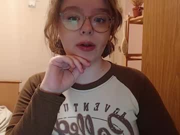 Chmiri Chaturbate stream image from May 26, 2025