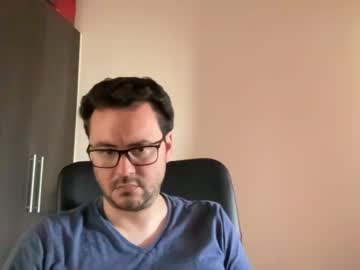 Juanchom Chaturbate stream image from May 26, 2025