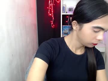 Pretty_Breenaxxx Chaturbate stream image from May 26, 2025