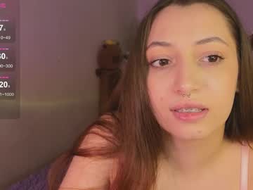 Em1liaa Chaturbate stream image from May 26, 2025