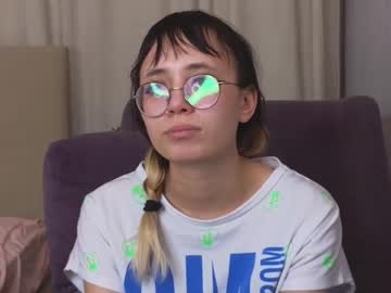 Eugeniabardon Chaturbate stream image from May 26, 2025