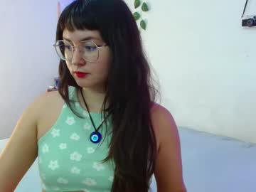 Mily_Baker Chaturbate stream image from May 26, 2025