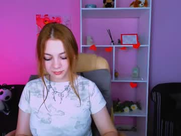 Daphnia_Cool Chaturbate stream image from May 26, 2025