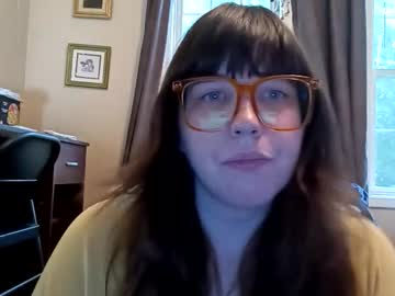 Holly992105 Chaturbate stream image from May 26, 2025