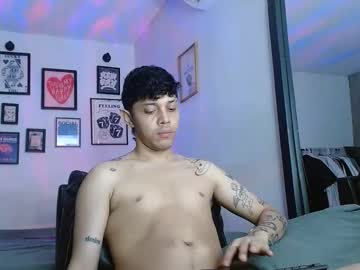 Tonny_Hills Chaturbate stream image from May 26, 2025