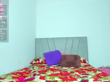 Zuri_Petit Chaturbate stream image from May 26, 2025