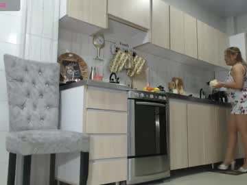 Jadeee_11 Chaturbate stream image from May 26, 2025