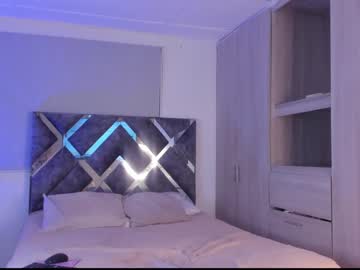 Miaa_Isabellaa Chaturbate stream image from May 26, 2025