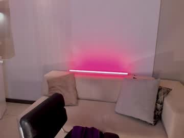 Milalawrence_ Chaturbate stream image from May 26, 2025