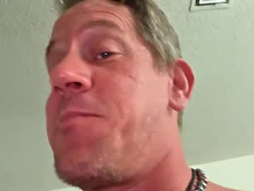 Psslvr77 Chaturbate stream image from May 26, 2025