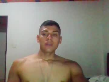 Thiagobz Chaturbate stream image from May 26, 2025