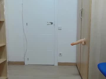 Brunoonfire Chaturbate stream image from May 26, 2025