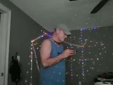 Camcouple4younow Chaturbate stream image from May 26, 2025