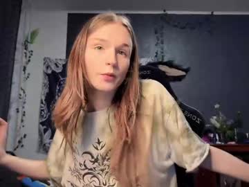 Nloraaa Chaturbate stream image from May 26, 2025