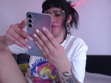 Agata_Bolton Chaturbate stream image from May 26, 2025