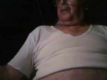Isfuntochathere Chaturbate stream image from May 26, 2025