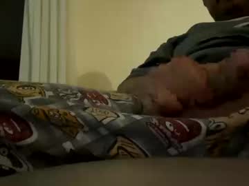 M_Comemax Chaturbate stream image from May 26, 2025
