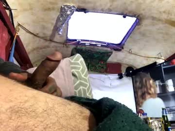 Tyroneskitto Chaturbate stream image from May 26, 2025